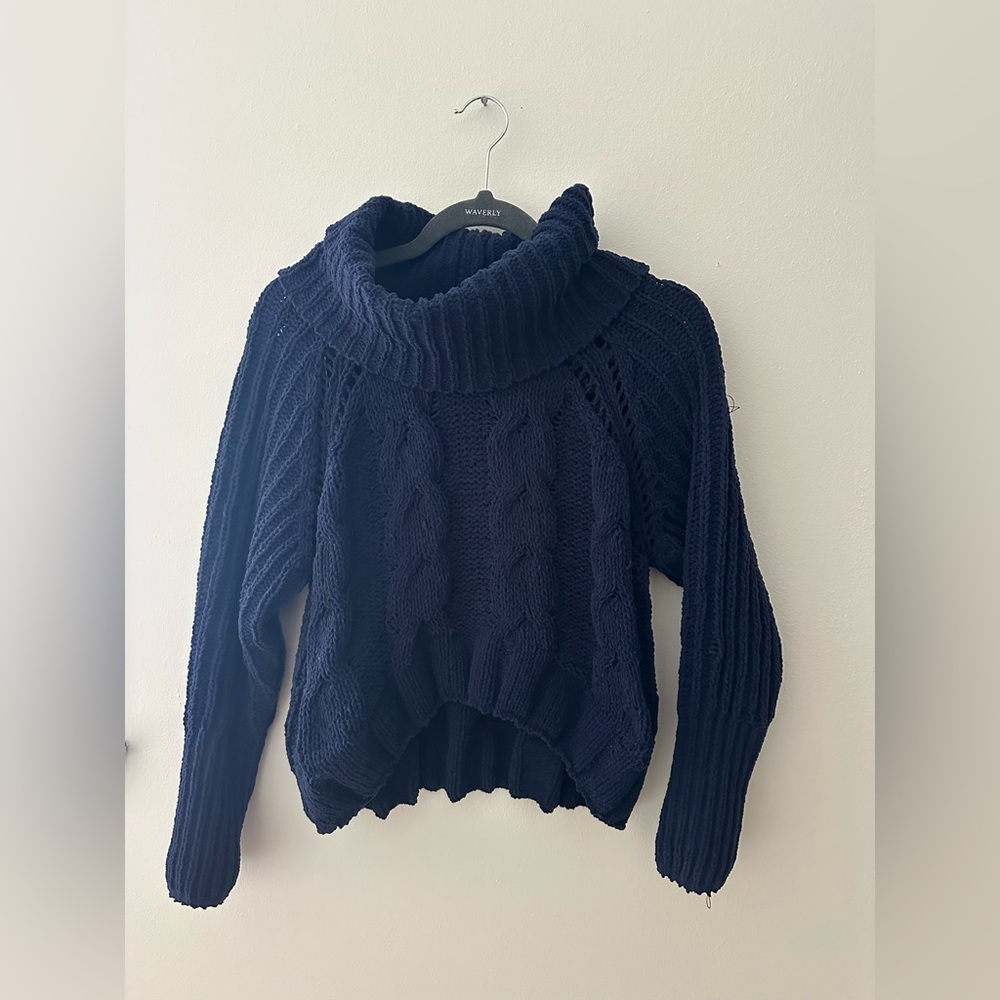 DR2 Navy Blue Cable Knit Sweater